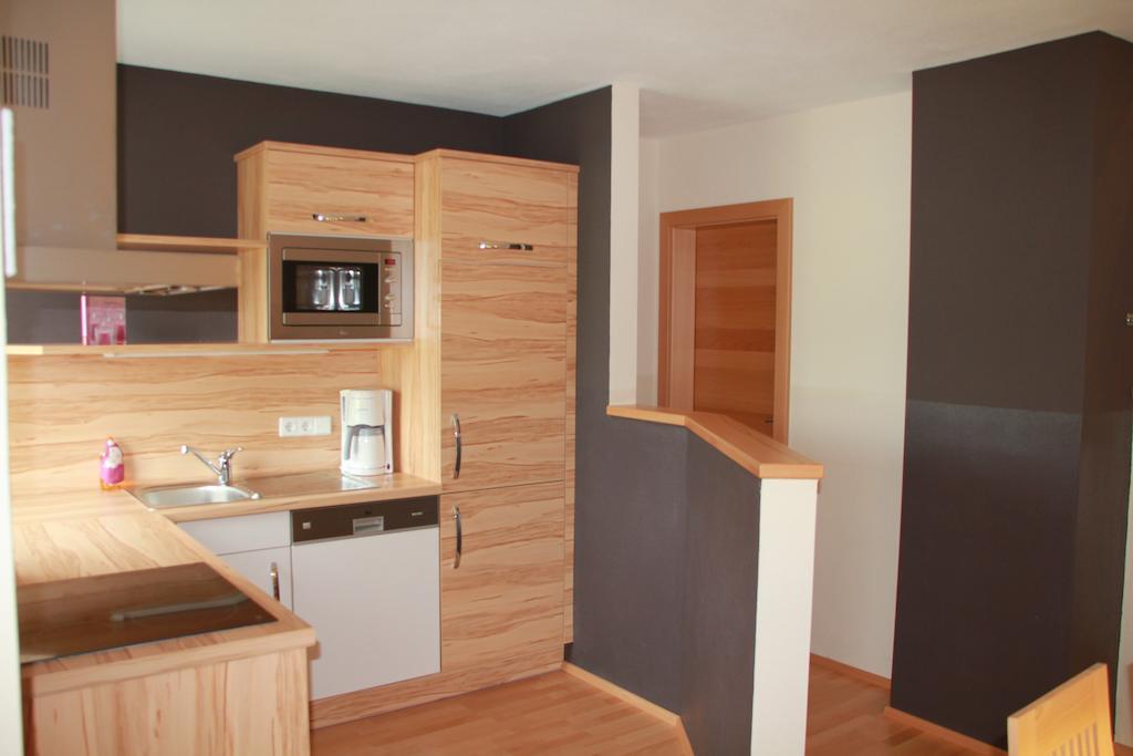Haus Sylvia Apartment Mariapfarr Room photo